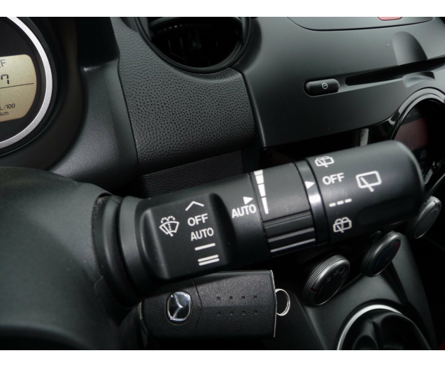 Mazda 2 1.6 CDVi Active+ !!! Euro 5 !!! Autohandel Eddy Vanderhaeghen