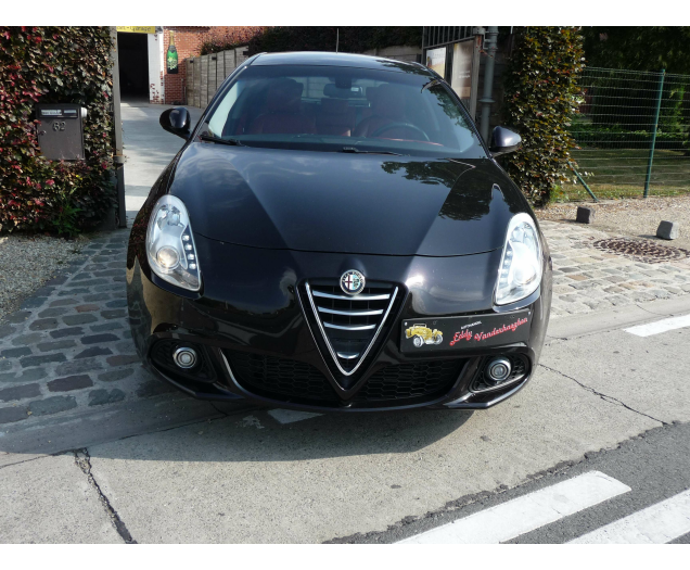 Alfa Romeo Giulietta 1.6 JTDm Super !!! 93.000 km !!!!! Autohandel Eddy Vanderhaeghen