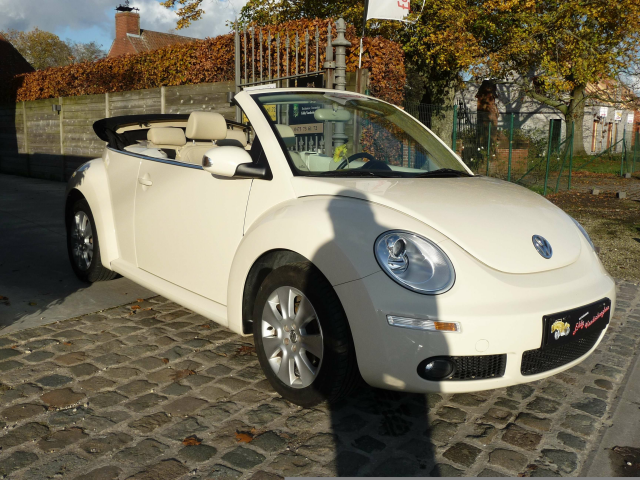 Autohandel Eddy Vanderhaeghen - Volkswagen New Beetle