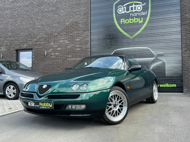 Autohandel Robby - Alfa Romeo SPIDER