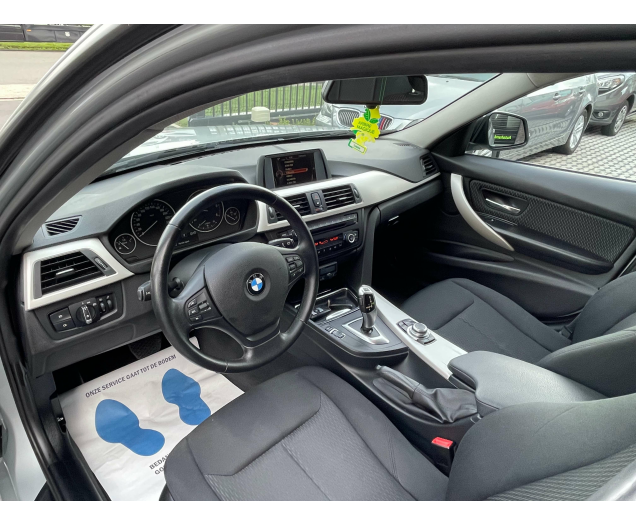 BMW SERIE 3 dA  - AUTOMAAT - TOPSTAAT - GARANTIE - EURO-6b - Autohandel Robby