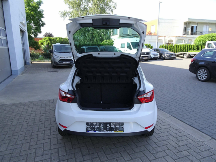 SEAT Ibiza 1.0i 3d. Style NAVI,CAMERA,AIRCO,CRUISE,PDC V+A Garage Nico Vanderheeren BV