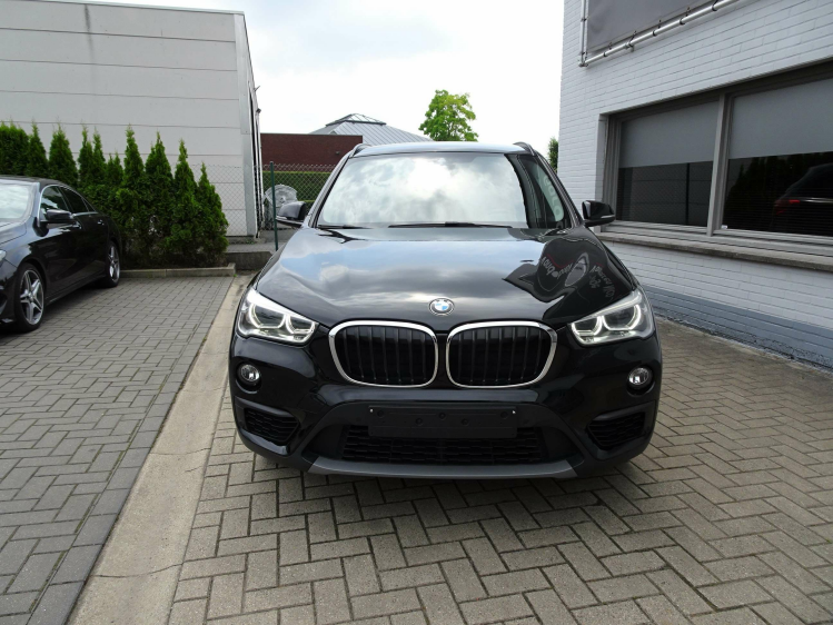 BMW X1 1.5i sDrive18 XENON,SPORTZETELS,NAVI,CAMERA,CRUISE Garage Nico Vanderheeren BV