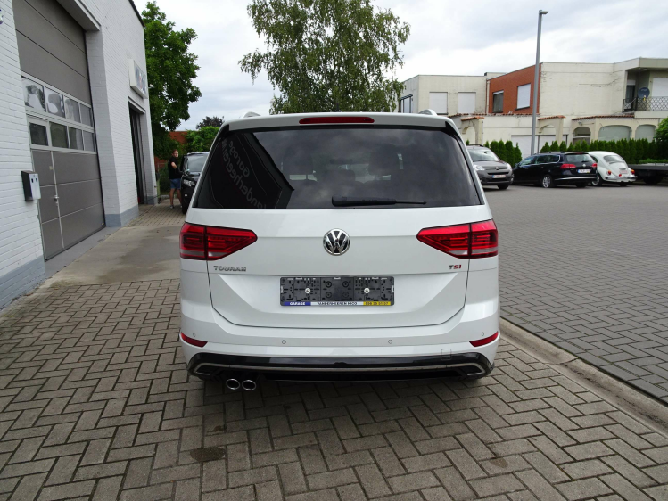 Volkswagen Touran 1.4TSi 7pl. R-Line XENON,NAVI,ADAPT.CRUISE,KEYLESS Garage Nico Vanderheeren BV
