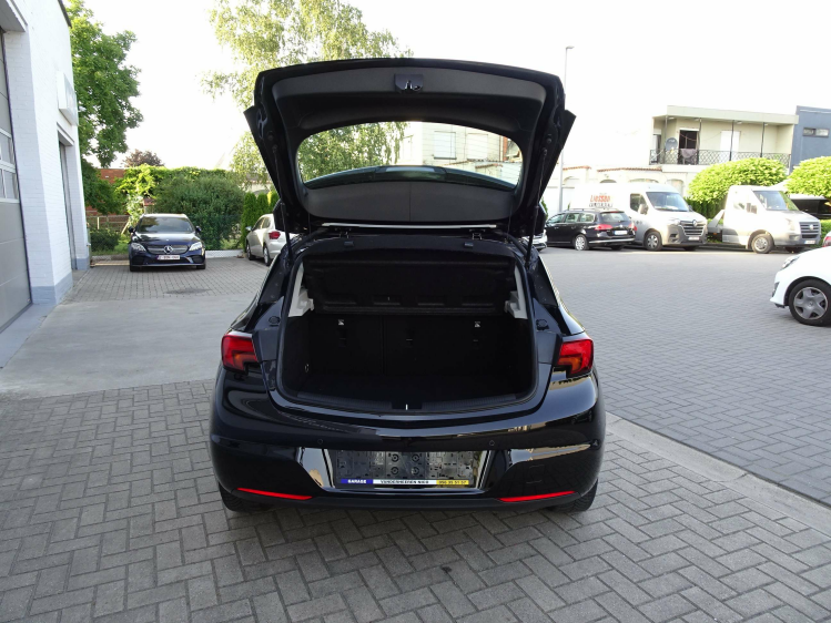 Opel Astra 1.0i Turbo 5d. 