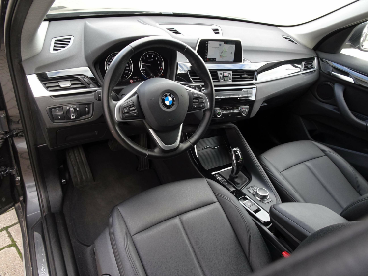 BMW X1 1.5iA sDrive18 XENON,NAVI,LEDER,KEYLESS,EL.KOFFER Garage Nico Vanderheeren BV