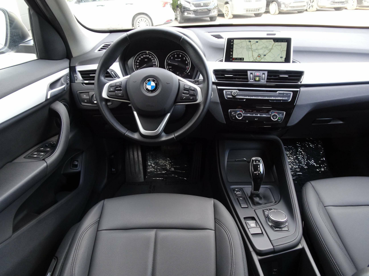 BMW X1 1.5iA sDrive18i   