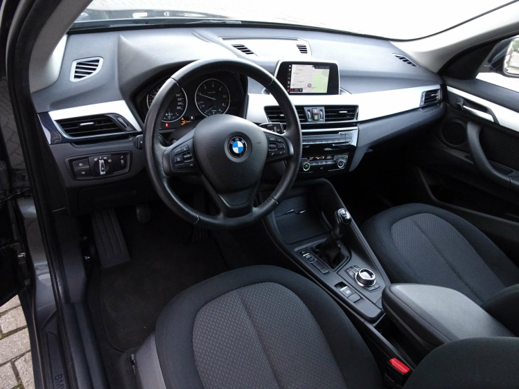 BMW X1 2.0d sDrive18 XENON,NAVI,ALU 19