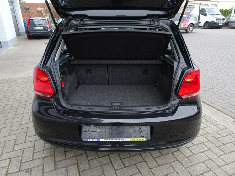 Volkswagen Polo 1.2CRTDi 5d. Trendline NAVI,BLUETH,AIRCO,SERVO Garage Nico Vanderheeren BV