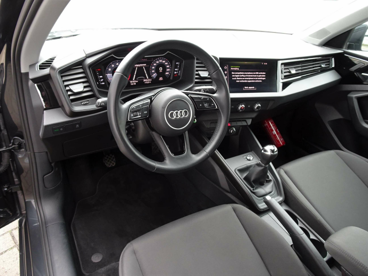 Audi A1 30TFSi 5d. VIRTUAL,APPLECARPLAY+ANDROID,BLUETH,USB Garage Nico Vanderheeren BV