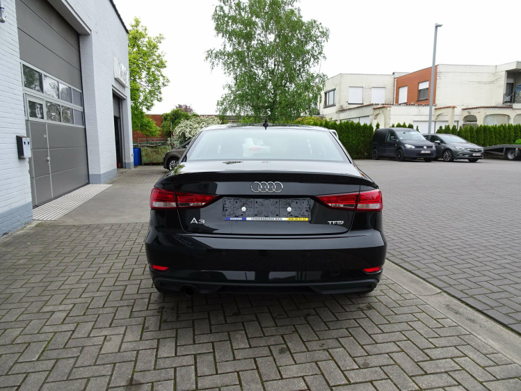 Audi A3 1.0TFSi 4d. Design XENON,NAVI,CRUISE,BLUETH,PDC Garage Nico Vanderheeren BV