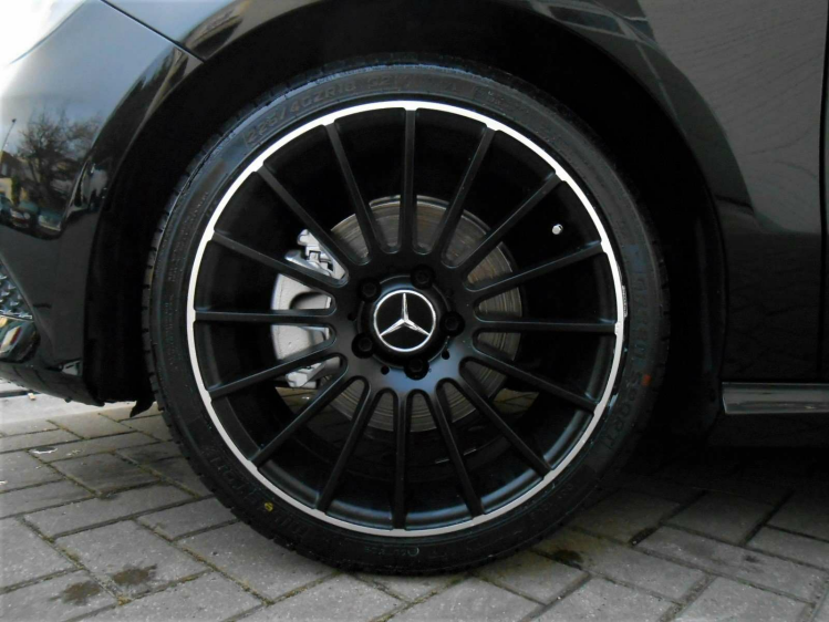 Mercedes-Benz A 180 Business NAVI,CAMERA,CRUISE,BLUETH,USB,PDC V+A,ALU Garage Nico Vanderheeren BV