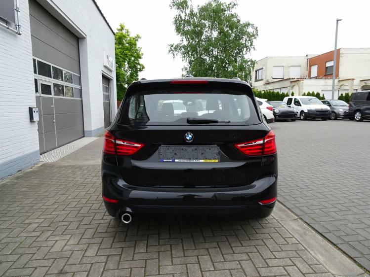 BMW 218 PANODAK, LEDER, LED, PDC V+A, ELEK KOFFER, ALU 17 Garage Nico Vanderheeren BV