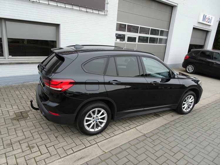 BMW X1 1.5dA sDrive16d XENON/LED,NAVI,TREKHAAK,CRUISE,DAB Garage Nico Vanderheeren BV