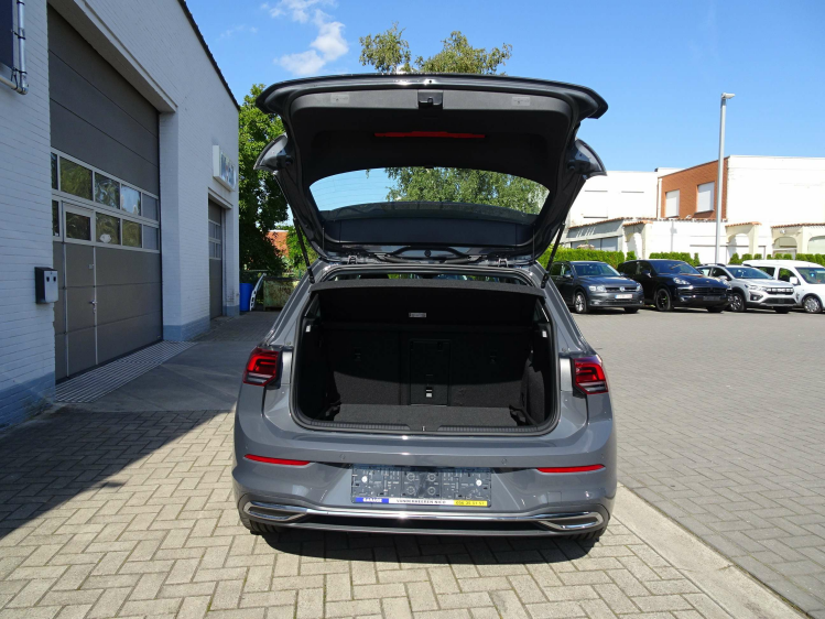 Volkswagen Golf 1.5TSi 5d. VIRTUAL,CAMERA,APPLECARPLAY,ADAPT.CRUIS Garage Nico Vanderheeren BV