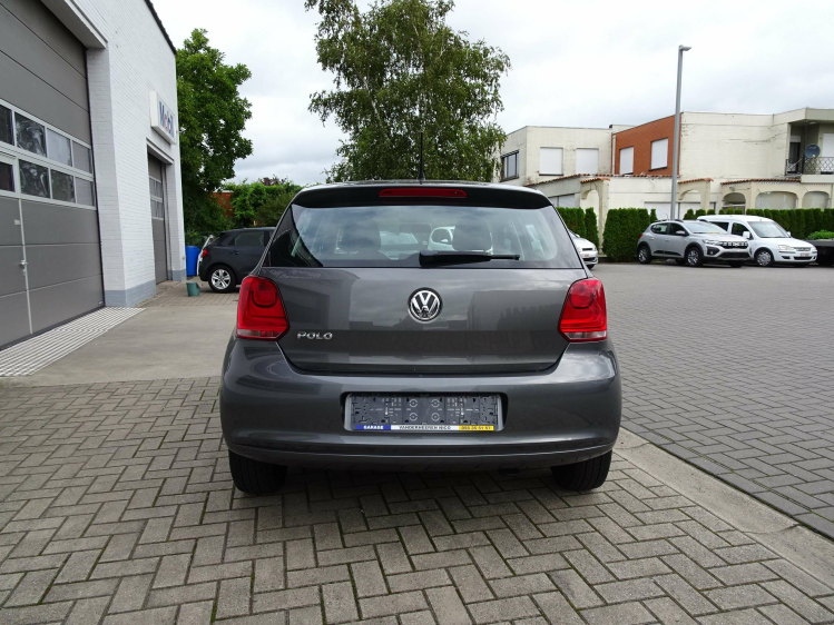 Volkswagen Polo 1.2i 5d. Trendline AIRCO,SERVO,RADIO/CD,EL.RAMEN Garage Nico Vanderheeren BV