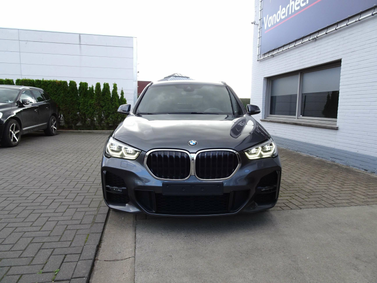 BMW X1 1.5iA M-PACK XENON,NAVI,CAMERA,SPORTZETELS,KEYLESS Garage Nico Vanderheeren BV