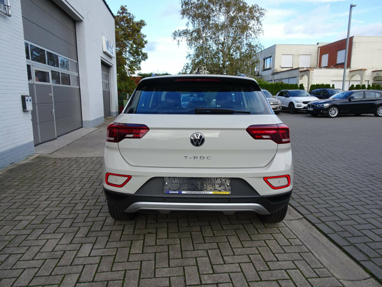 Volkswagen T-Roc 1.0TSi Life VIRTUAL,APPLECARPLAY,LED,AUT.PARKEREN Garage Nico Vanderheeren BV