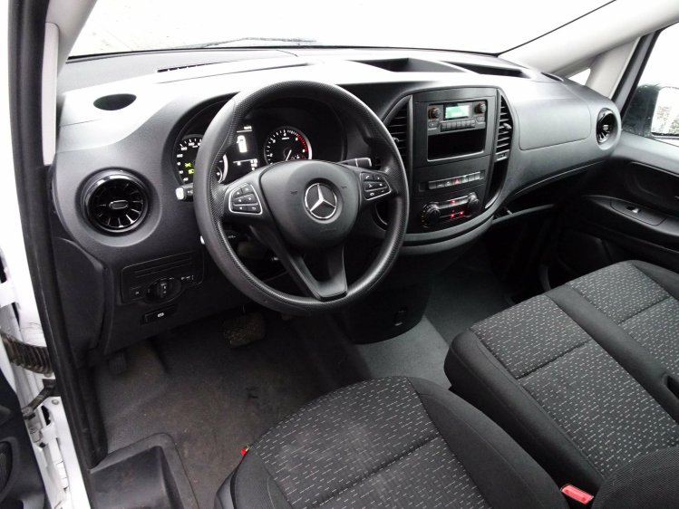 Mercedes-Benz Vito 114d L2 3pl. AUTOMAAT,AIRCO,CRUISE,USB  21.500+BTW Garage Nico Vanderheeren BV