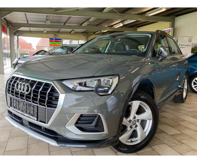 Audi Q3 Advanced -AUTOMAAT -GPS -LED -Adaptive Cruise -Park Garage Vandeginste