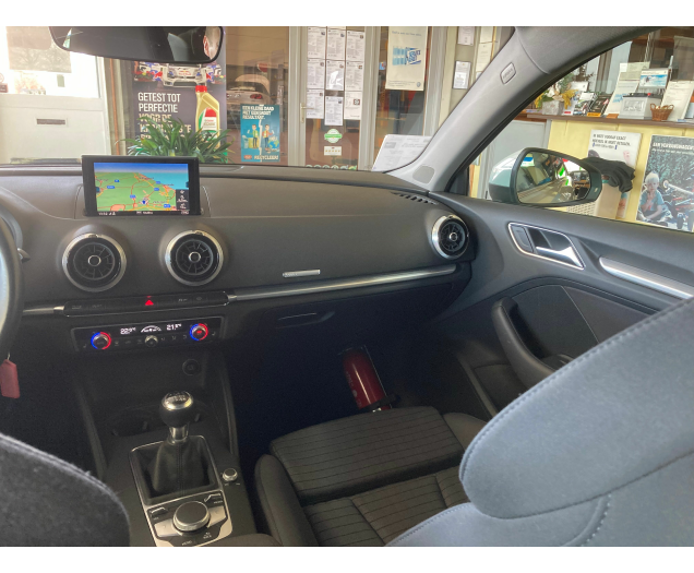 Audi A3 SPORTBACK Sportback 116tfsi -Airco -GPS -Sportzetels -LED -Parksensoren -5 deurs Garage Vandeginste