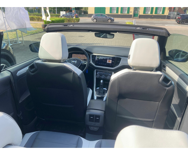Volkswagen T-ROC CABRIOLET 150tsi -Automaat -LEDER -GPS -LED -App -ACC -Virtual cockpit -Alu 19 Garage Vandeginste