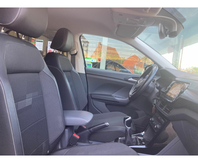 Volkswagen T-CROSS Black Style -Electronische airco -GPS -ACC -DAB -App -Camera Garage Vandeginste