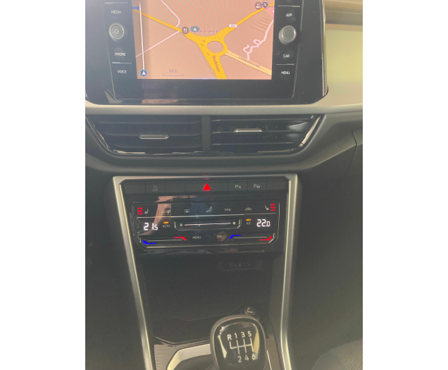 Volkswagen T-ROC -Airco -GPS -Virtual cockpit -DAB -App -LED -Park assist Garage Vandeginste