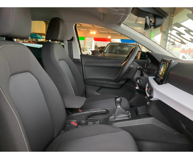 SEAT IBIZA 80pk benzine -GPS -Airco -App -LED lichten -Parkeersensoren -Cruise Garage Vandeginste