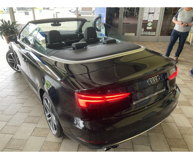 Audi A3 CABRIOLET -AUTOMAAT -Airco -GPS -Sportzetels Half Leder -Full LED -18 alu Garage Vandeginste
