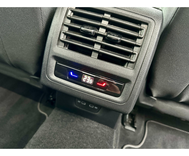 Volkswagen Golf 1.0 eTSI Active DSG Hybrid*Camera*GPS Pro*APP*LED Autos Van Asbroeck