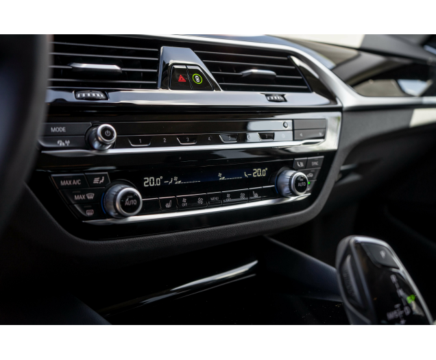 BMW 530 530e Real Hybrid 36Gr/Sportline/Leder/Life Cockpit Autohandel Quintens