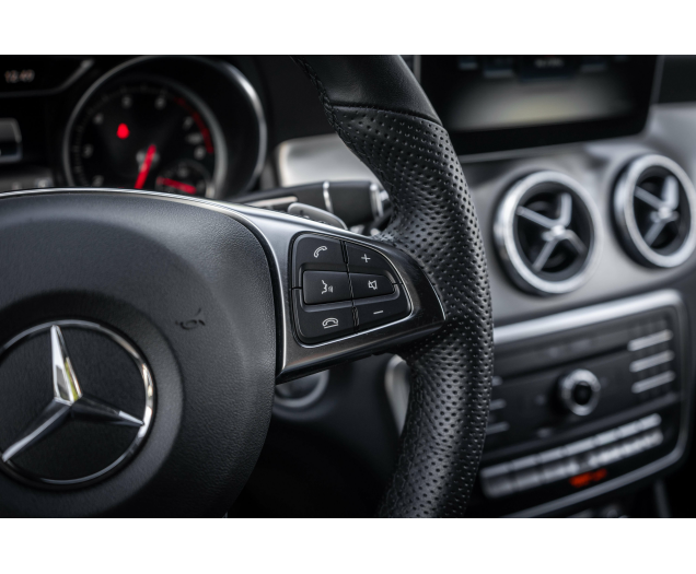 Mercedes-Benz CLA 200 AMG PACK Compleet /Automat/Led/Alu /Als Nieuw Autohandel Quintens
