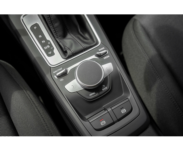 Audi Q2 N.model /35 TFSI/Sport/Led/Koffer elktr/Camera/Pdc Autohandel Quintens