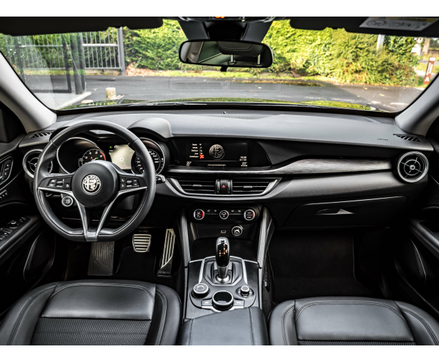 Alfa Romeo Stelvio 2.0 T AWD/Leder/Key Less/Rode Remklauwen/Led Autohandel Quintens