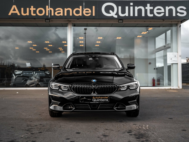 Autohandel Quintens - BMW 330