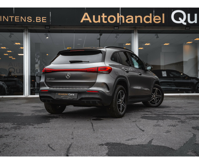 Mercedes-Benz EQA 250 Full AMG Line Amg Wielen,Black Pack,Privacy Glass Autohandel Quintens
