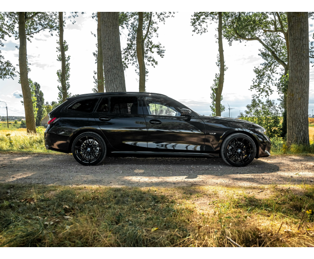 BMW 330 **New Model**M-Sport 330E Hybrid ,Full Option, Autohandel Quintens