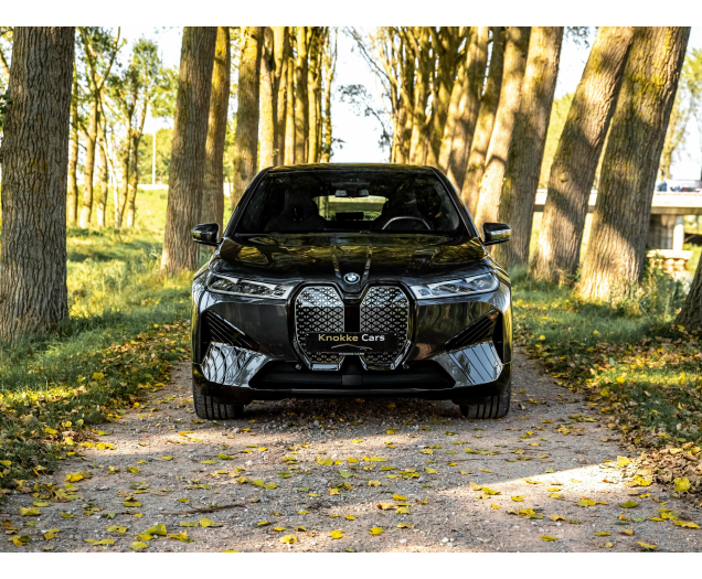 BMW iX Glasdak,M-Pakket,360°Camera,Adap Cruis,Trekhaak Autohandel Quintens