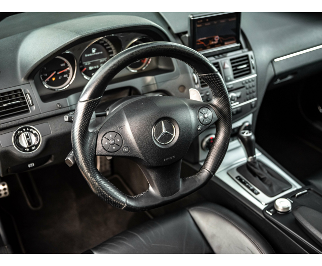 Mercedes-Benz C 63 AMG 