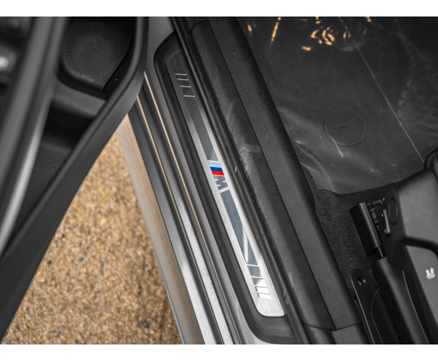 BMW 330 M-Sportpakket,New Model,Skyscraper Gray,Camera Autohandel Quintens