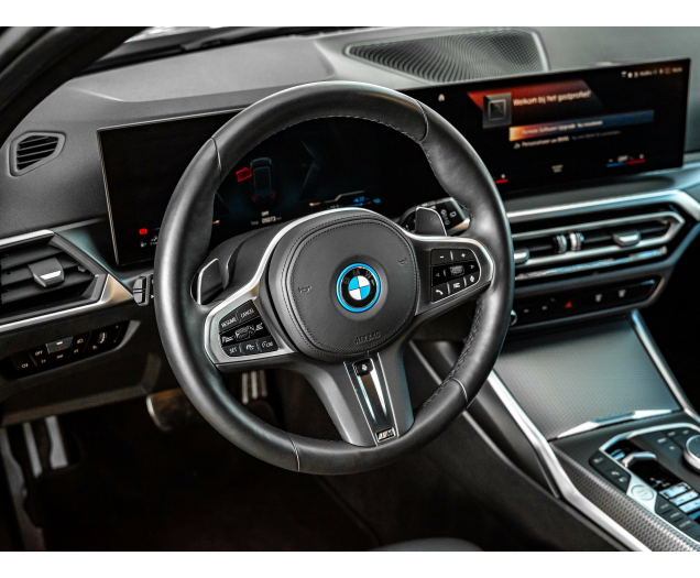 BMW 330 Plug in Hybrid,M-Pack,Sportzetels,Facelift, Autohandel Quintens