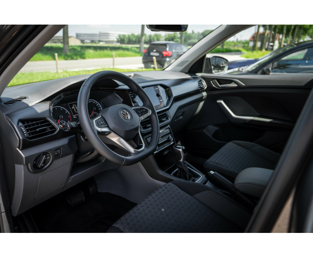Volkswagen T-Cross 1.0 TSI Life OPF DSG/Camera/Parkeerassist v/achter Autohandel Quintens