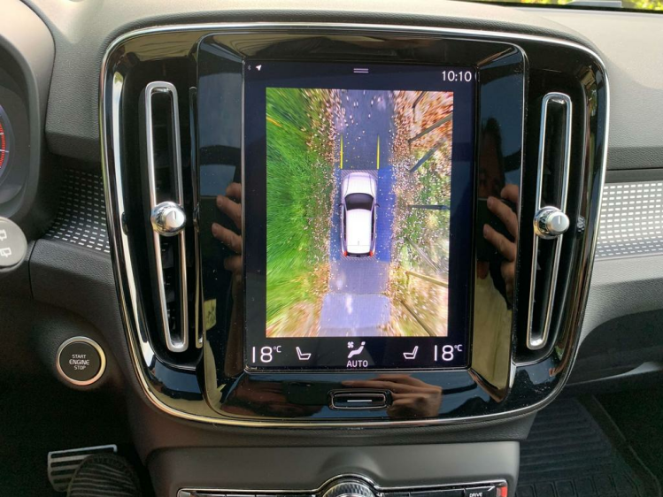 Volvo XC40 2.0 T5 AWD R-Design Geartronic BDO Cars