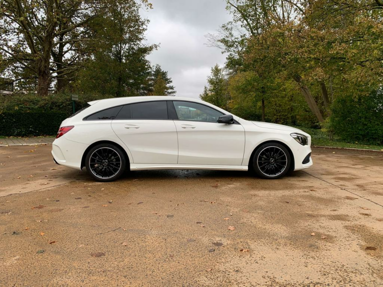 Mercedes-Benz CLA 180 AMG PACK / GARANTIE / 1st EIG / NAVI / LED / LEDER BDO Cars