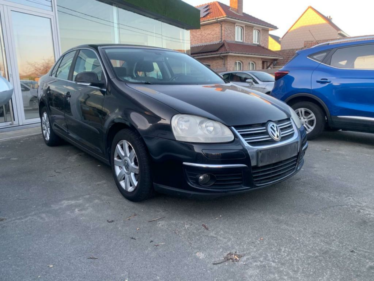 Volkswagen Jetta 1.9 TDI DPF Trendline BDO Cars