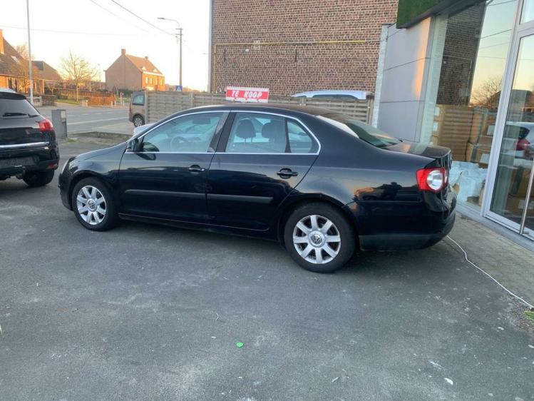 Volkswagen Jetta 1.9 TDI DPF Trendline BDO Cars