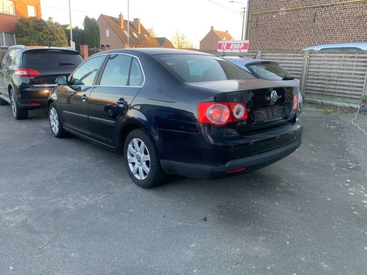 Volkswagen Jetta 1.9 TDI DPF Trendline BDO Cars