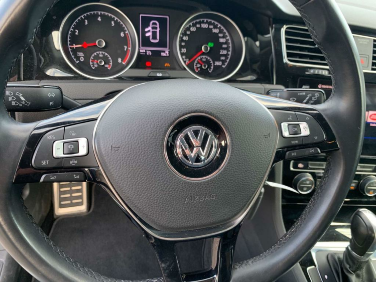 Volkswagen Golf 1.0 TSI IQ.Drive AUT DSG / 1st EIG / GARANTIE BDO Cars