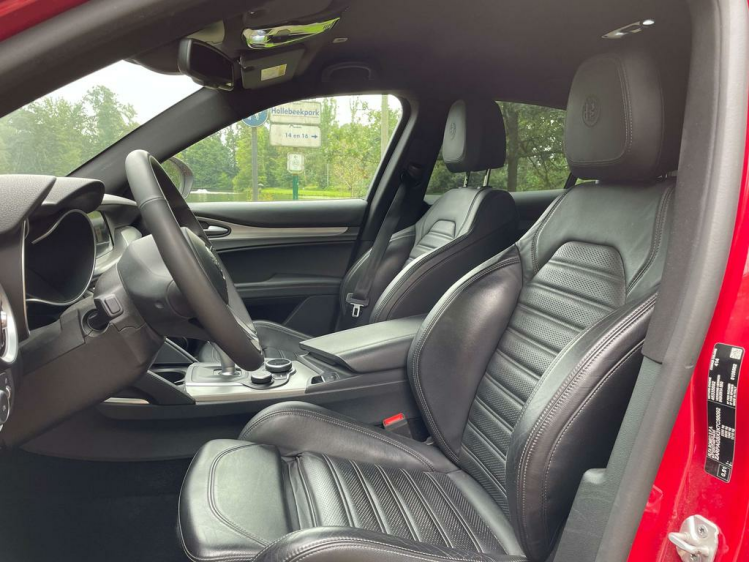 Alfa Romeo Stelvio 2.2 JTD 190pk / B tech / qv zetels / leder/camera BDO Cars